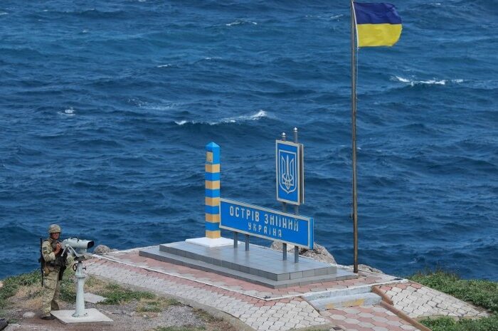 на острове Змеиный