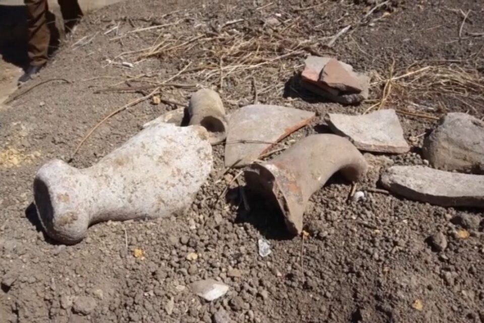 археологические артефакты