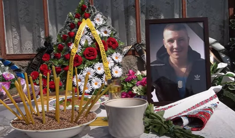 На Ізмаїльщині попрощалися з загиблим на сході України воїном Василем Омельченко